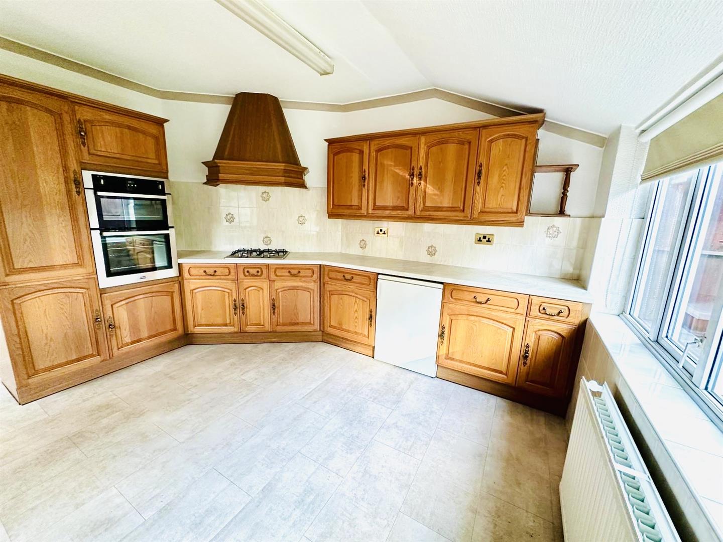 Crown Street, Morriston, Swansea, SA6 8BD